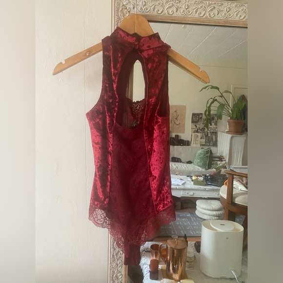 Intimissimi Rich Red Velvet Leotard Size XS - Picture 5 of 7